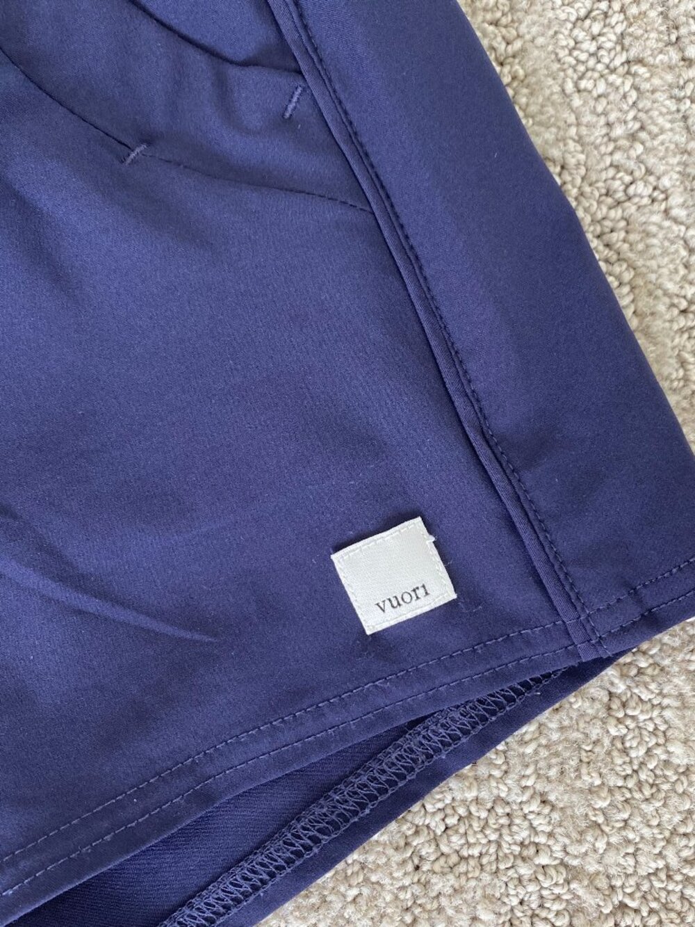 Vuori Dash Short 2.0 Size Small Navy Blue Atlantic - Picture 4 of 6